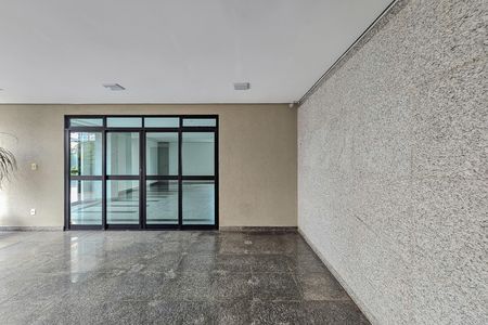 Apartamento à venda com 203m², 3 quartos e 3 vagas Apartamento à venda com 203m², 3 quartos e 3 vagasÁrea comum
