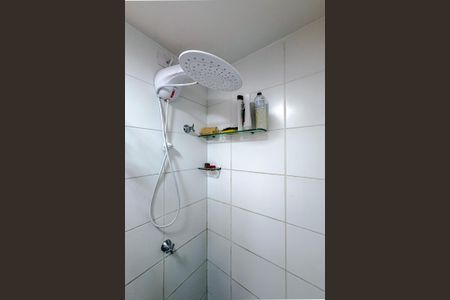 Banheiro de kitnet/studio à venda com 1 quarto, 24m² em Sé, São Paulo