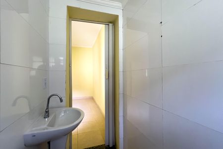 Casa para alugar com 106m², 3 quartos e sem vaga Casa para alugar com 106m², 3 quartos e sem vagaBanheiro do quarto 1