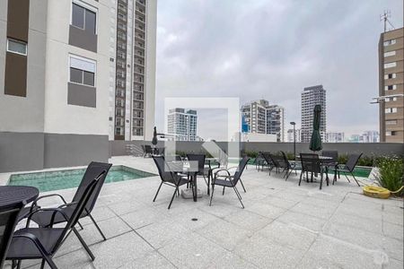 Apartamento à venda com 36m², 2 quartos e sem vagaÁrea comum - Piscina