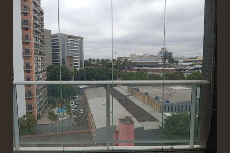Apartamento para alugar com 1 quarto, 47m² em Campo Belo, São Paulo