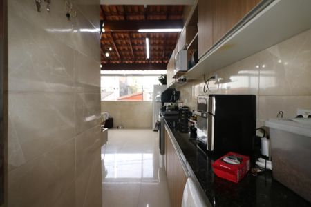 Casa à venda com 250m², 3 quartos e 2 vagasCozinha e Área de Serviço