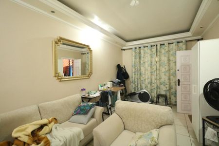 Casa à venda com 250m², 3 quartos e 2 vagasCasa 02 
