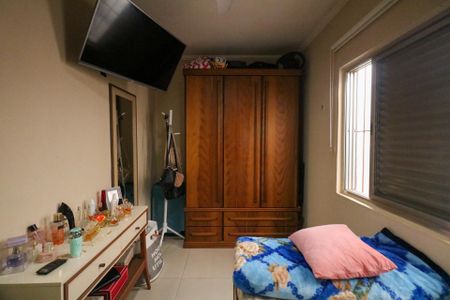 Quarto 2 de casa à venda com 3 quartos, 250m² em Vila Guacuri, Diadema