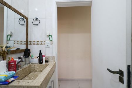 Casa à venda com 250m², 3 quartos e 2 vagasBanheiro 1