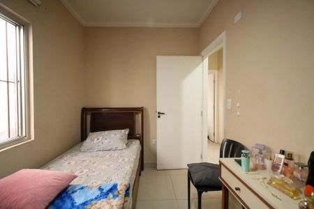 Casa à venda com 250m², 3 quartos e 2 vagasQuarto 2