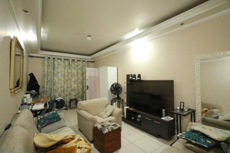 Casa à venda com 250m², 3 quartos e 2 vagasCasa 02 