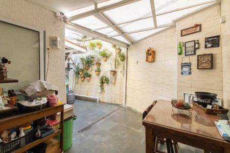 Casa para alugar com 120m², 3 quartos e 2 vagasArea Externa