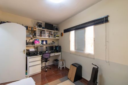 Casa para alugar com 120m², 3 quartos e 2 vagasQuarto 3