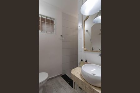 Casa para alugar com 120m², 3 quartos e 2 vagasBanheiro 2