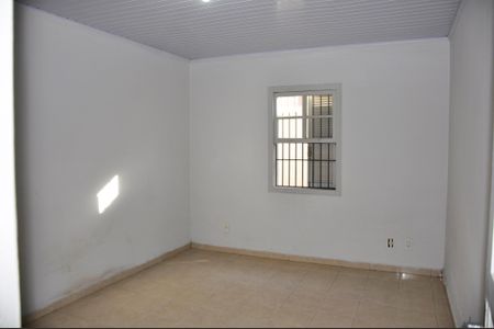 Casa para alugar com 100m², 2 quartos e 1 vagaQuarto 01