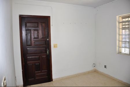 Sala de casa para alugar com 2 quartos, 100m² em Jaraguá, São Paulo
