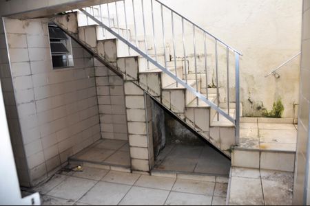 Casa para alugar com 100m², 2 quartos e 1 vagaÁrea de Serviço