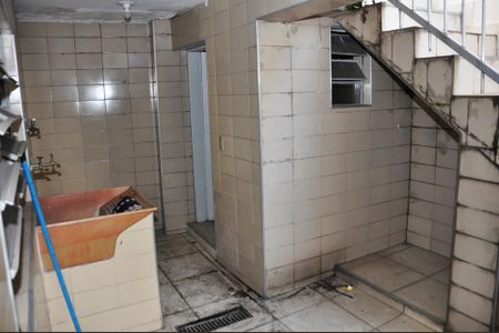 Casa para alugar com 100m², 2 quartos e 1 vagaÁrea de Serviço