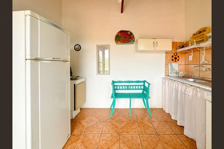 Sala/Cozinha de apartamento para alugar com 1 quarto, 48m² em São João do Rio Vermelho, Florianópolis