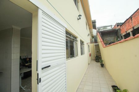 Casa à venda com 125m², 2 quartos e 1 vagaQuintal