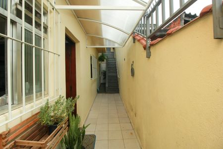 Casa à venda com 125m², 2 quartos e 1 vagaQuintal