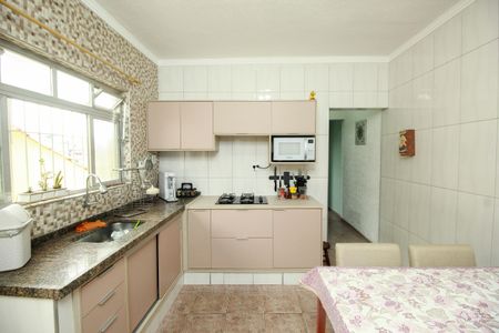 Casa à venda com 125m², 2 quartos e 1 vagaCozinha