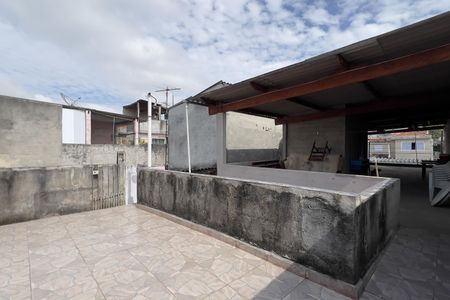 Casa para alugar com 75m², 2 quartos e 2 vagasTerraço