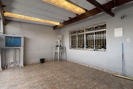 Casa para alugar com 75m², 2 quartos e 2 vagasGaragem