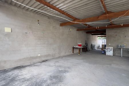 Casa para alugar com 75m², 2 quartos e 2 vagasTerraço