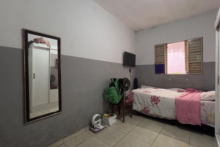 Casa para alugar com 75m², 2 quartos e 2 vagasQuarto 2