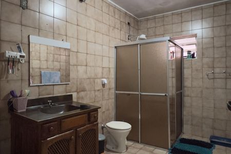 Casa para alugar com 75m², 2 quartos e 2 vagasBanheiro