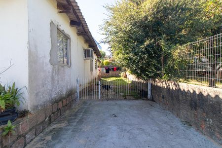 Casa à venda com 126m², 4 quartos e 1 vaga Casa à venda com 126m², 4 quartos e 1 vagaQuintal