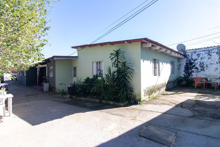 Casa à venda com 126m², 4 quartos e 1 vaga Casa à venda com 126m², 4 quartos e 1 vagaQuintal
