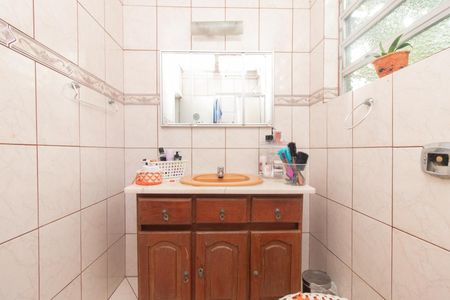 Casa à venda com 126m², 4 quartos e 1 vaga Casa à venda com 126m², 4 quartos e 1 vagaBanheiro do Quarto 1