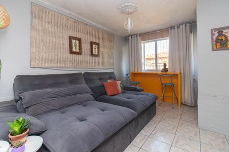 Sala de casa à venda com 4 quartos, 126m² em Vila Nova, Porto Alegre
