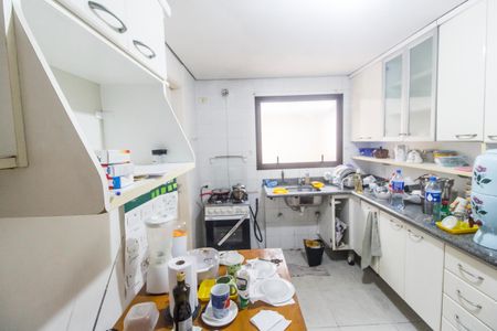 Casa de condomínio para alugar com 160m², 3 quartos e 2 vagasCozinha