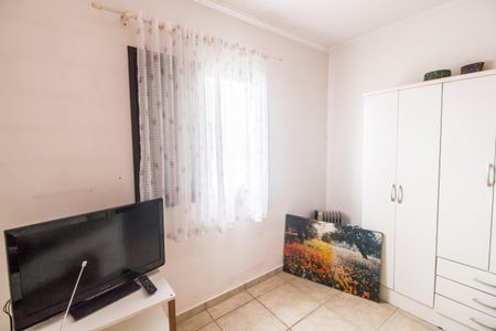 Casa de condomínio para alugar com 160m², 3 quartos e 2 vagasQuarto 2