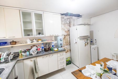 Casa de condomínio para alugar com 160m², 3 quartos e 2 vagasCozinha