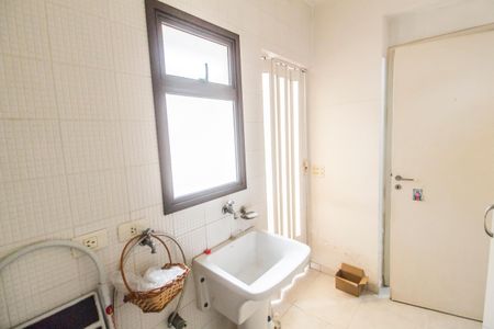 Casa de condomínio para alugar com 160m², 3 quartos e 2 vagasÁrea de Serviço