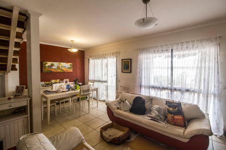 Sala  de casa de condomínio para alugar com 3 quartos, 160m² em Tamboré, Santana de Parnaíba