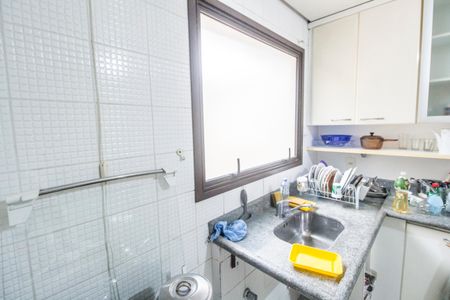 Casa de condomínio para alugar com 160m², 3 quartos e 2 vagasCozinha