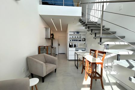 Sala de apartamento para alugar com 1 quarto, 50m² em Lagoa Pequena, Florianópolis