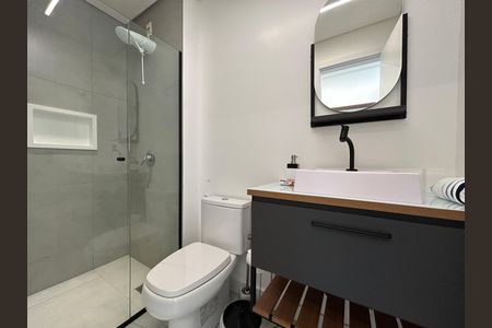 Apartamento para alugar com 50m², 1 quarto e 1 vaga Apartamento para alugar com 50m², 1 quarto e 1 vagaBanheiro