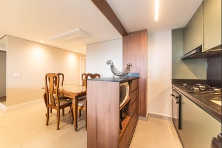Apartamento para alugar com 94m², 2 quartos e 2 vagasCozinha