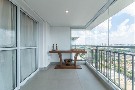 Apartamento para alugar com 94m², 2 quartos e 2 vagasVaranda