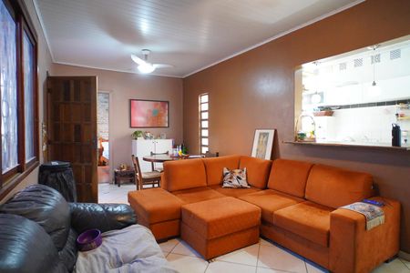 Sala de casa para alugar com 5 quartos, 180m² em Petrópolis, Porto Alegre