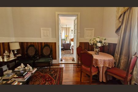 Casa à venda com 7 quartos, 1040m² em Cosme Velho, Rio de Janeiro