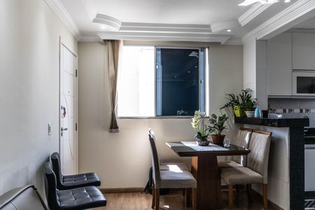 Sala de apartamento à venda com 3 quartos, 62m² em Camargos, Belo Horizonte
