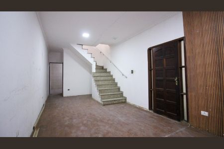 Sala de casa para alugar com 10 quartos, 324m² em Vila Antonieta, São Paulo