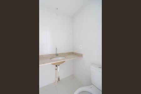 Banheiro de kitnet/studio à venda com 1 quarto, 26m² em Campo Belo, São Paulo