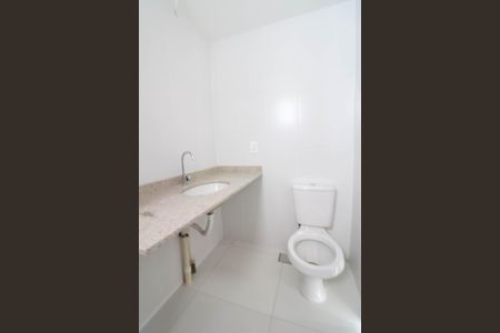 Banheiro de kitnet/studio à venda com 1 quarto, 26m² em Campo Belo, São Paulo