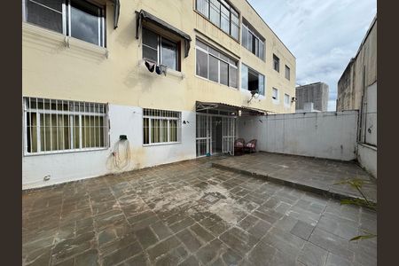 Apartamento para alugar com 120m², 3 quartos e 1 vaga Apartamento para alugar com 120m², 3 quartos e 1 vagaQuintal
