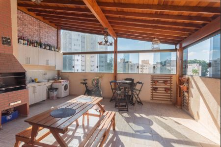 Apartamento à venda com 120m², 3 quartos e 2 vagas Apartamento à venda com 120m², 3 quartos e 2 vagasEspaço Gourmet