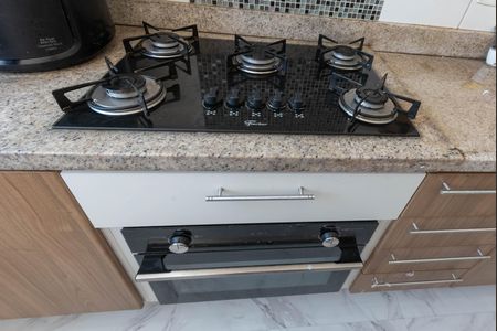 Apartamento à venda com 120m², 3 quartos e 2 vagas Apartamento à venda com 120m², 3 quartos e 2 vagasCozinha